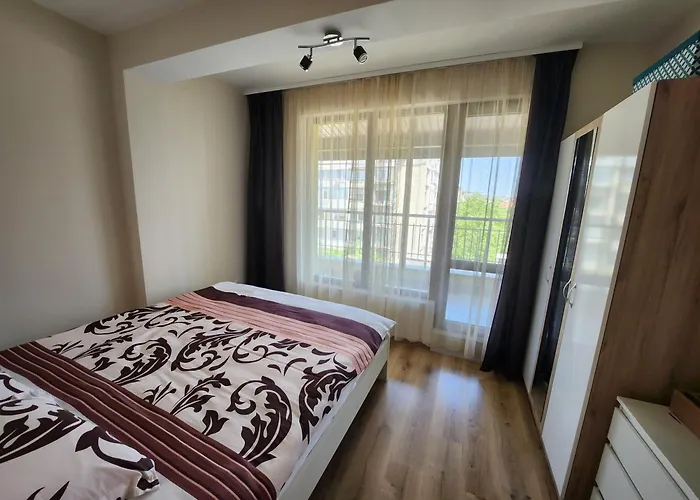 апартамент 52 Apartman Várna